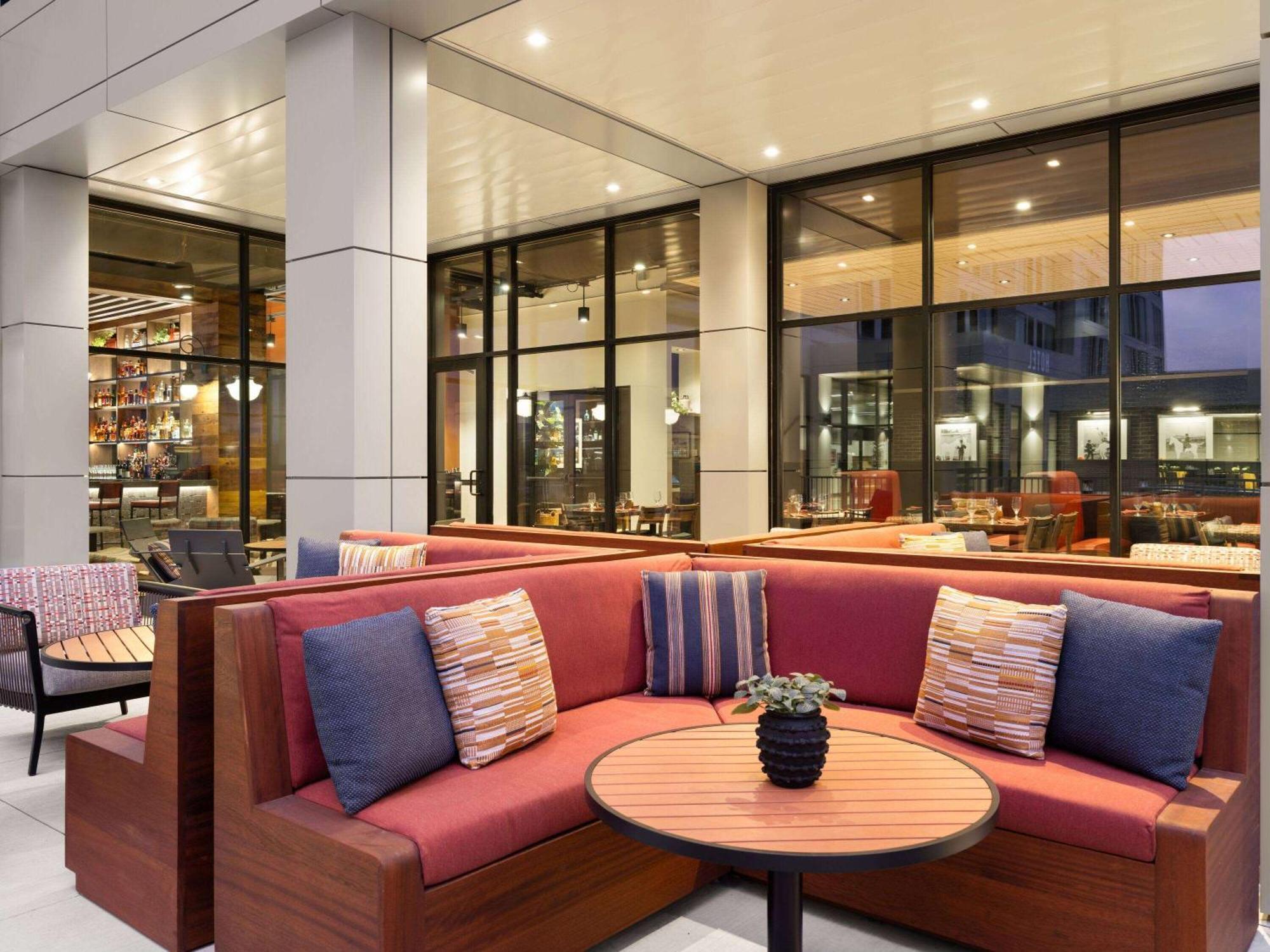 Origin Kansas City Riverfront, A Wyndham Hotel Екстериор снимка