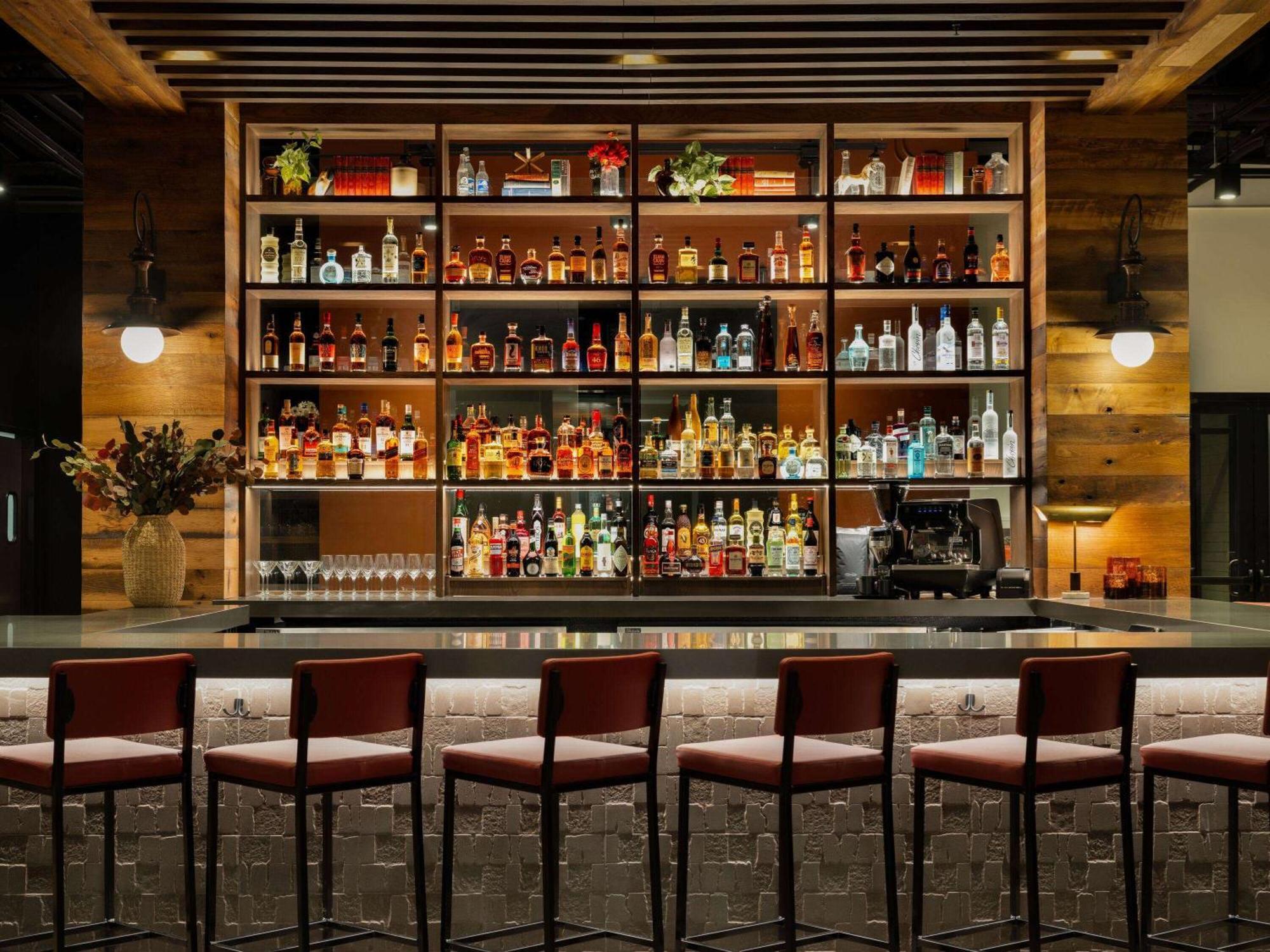 Origin Kansas City Riverfront, A Wyndham Hotel Екстериор снимка